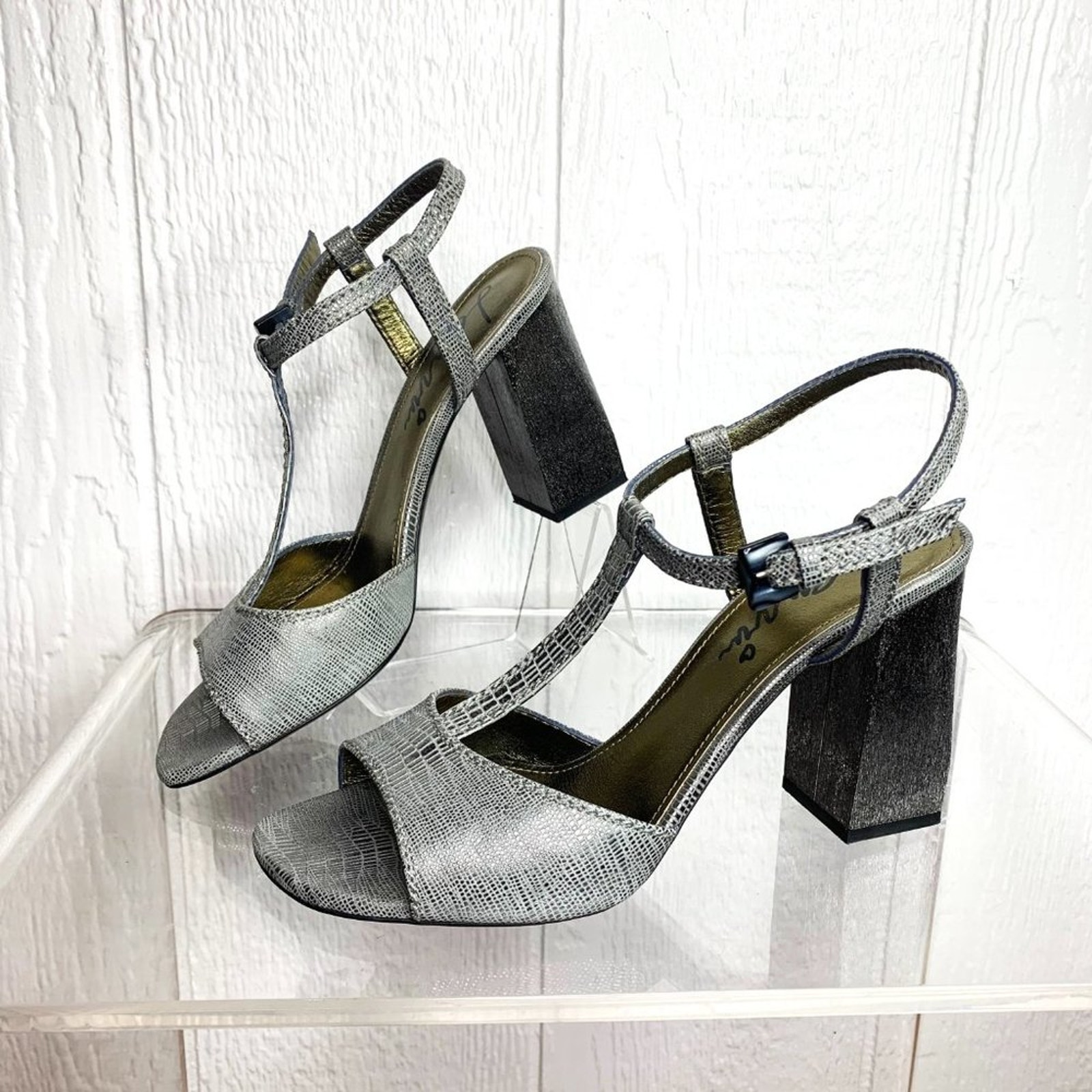 Lanvin Studio 54 Silver Metallic T-Strap Heels Us 10.5
